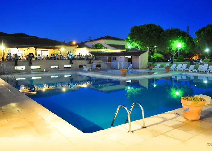 Ulvf Les Residences Du Colombier 3*