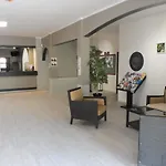 Aldeamento Turístico Ulvf Les Residences Du Colombier Fréjus
