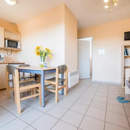 Kompleks wypoczynkowy Ulvf Les Residences Du Colombier Fréjus