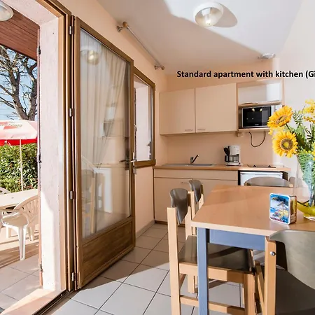 Ulvf Les Residences Du Colombier Fréjus