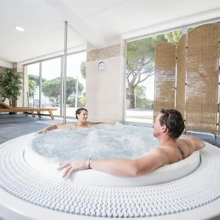 פארק נופש Ulvf Les Residences Du Colombier Fréjus