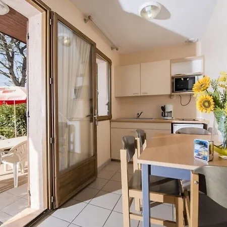 ホリデーパーク Ulvf Les Residences Du Colombier Fréjus