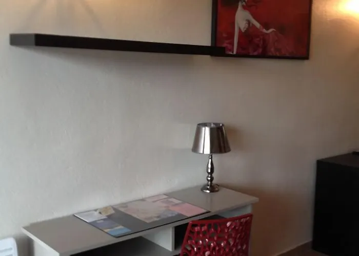 Ulvf Les Residences Du Colombier 3*